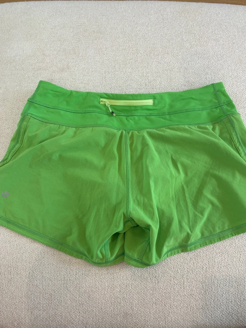 lululemon athletica Women’s Lime Green Athletic Shorts VINTAGE